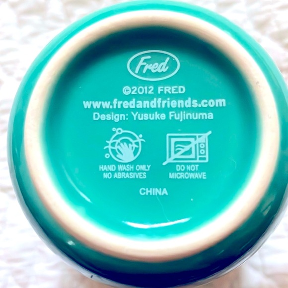 Fred and Friends teal ring mug - Picture 3 of 7